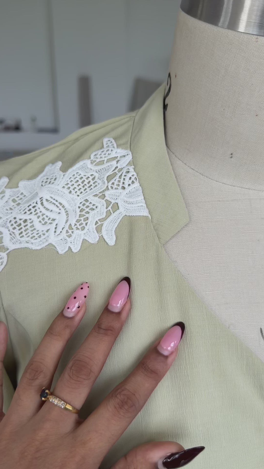 Pearl Bloom - Blouse